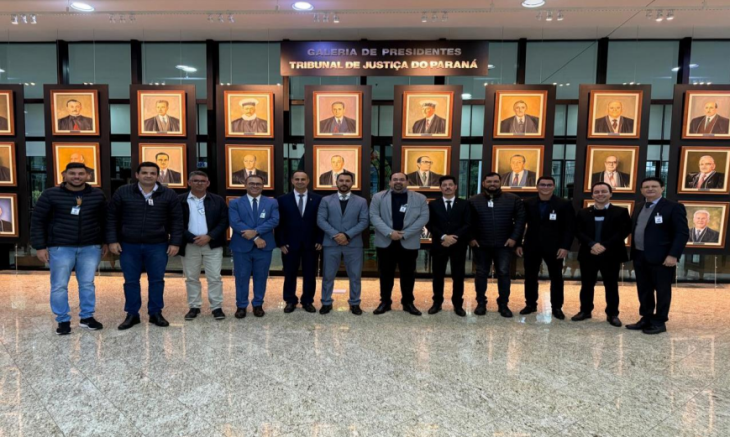 Prefeito Luiz Gustavo Maior Bono visita Tribunal de Justiça do Paraná