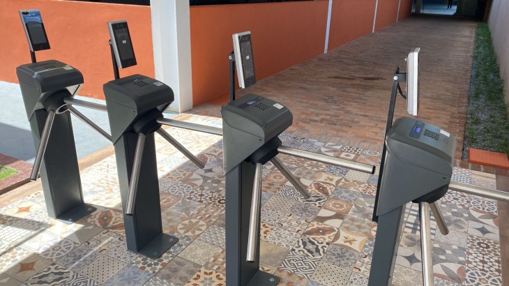 Escolas e CMEIs de Nova Londrina terão controle de acesso com reconhecimento facial