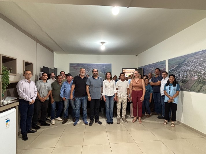 Nova Londrina recebe visita institucional da deputada Maria Victoria